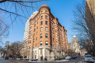 1210 N Astor St, Chicago, IL 60610 - Photo 1