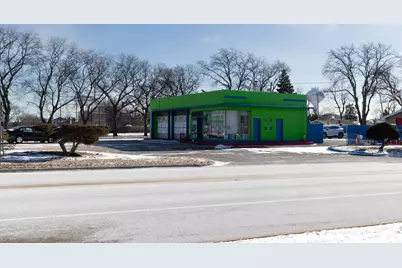 9021 Harlem Avenue, Morton Grove, IL 60053 - Photo 32