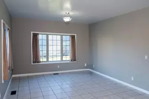 100 Walden Pond Blvd, Monticello, IL 61856 - Photo 12