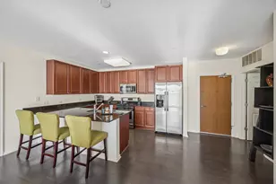 7753 Van Buren St, Forest Park, IL 60130 - Photo 6