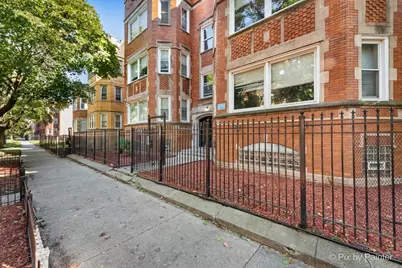 7833 S Kingston Avenue, Chicago, IL 60649 - Photo 2