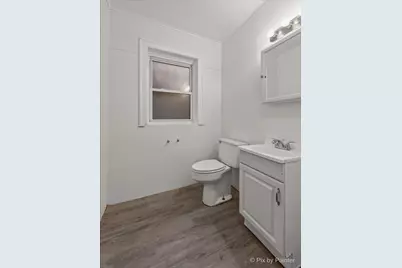 7839 S Kingston Avenue, Chicago, IL 60649 - Photo 10