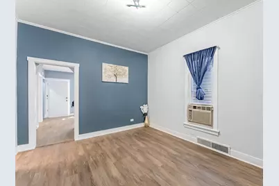 7041 S Throop Street, Chicago, IL 60636 - Photo 6