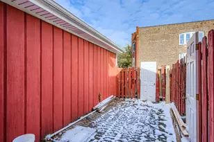 8001 S Essex Ave, Chicago, IL 60617 - Photo 10