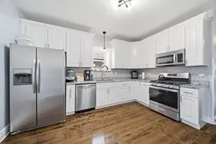 1826 S 49th Ct, Cicero, IL 60804 - Photo 8