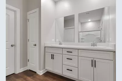 207 Julie Lane, Hampshire, IL 60140 - Photo 18