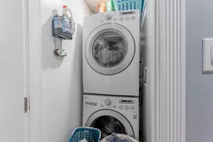 5717 N Kimball Ave, Chicago, IL 60659 - Photo 12