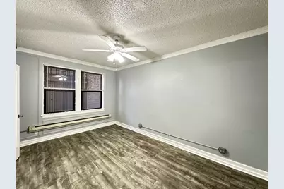 4735 N Beacon Street #205, Chicago, IL 60640 - Photo 8