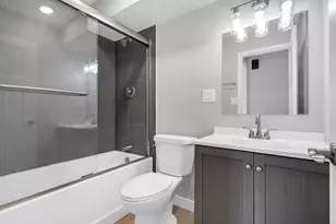 [Address not provided], Addison, IL 60101 - Photo 10