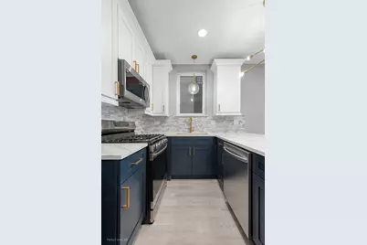 [Address not provided], Chicago, IL 60608 - Photo 6