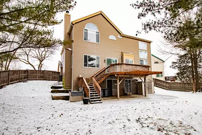 2220 N Hillcrest Court, Round Lake Beach, IL 60073 - Photo 4