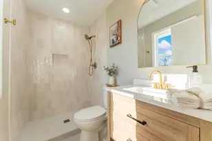 27W073 Jewell Rd, Winfield, IL 60190 - Photo 12