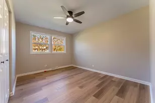 27W073 Jewell Rd, Winfield, IL 60190 - Photo 10