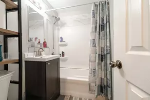 74 Marquette St, Park Forest, IL 60466 - Photo 10