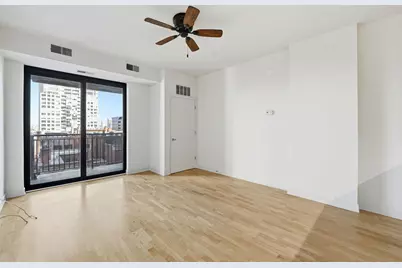 451 W Huron Street #702, Chicago, IL 60654 - Photo 4