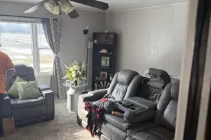 37390 N Dilleys Rd, Wadsworth, IL 60083 - Photo 6