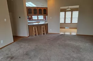 106 Champion Dr, Chenoa, IL 61726 - Photo 8