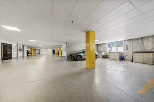 105 S Cottage Hill Ave, Elmhurst, IL 60126 - Photo 14