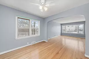 15125 Marshfield Ave S, Harvey, IL 60426 - Photo 12