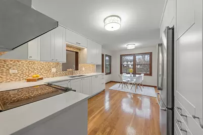 1125 Huntleigh Drive, Naperville, IL 60540 - Photo 8