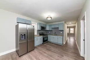 2923 N Avers Ave, Chicago, IL 60618 - Photo 6