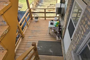 7631 N Knox Ave, Skokie, IL 60076 - Photo 12