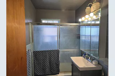 7631 N Knox Avenue, Skokie, IL 60076 - Photo 10