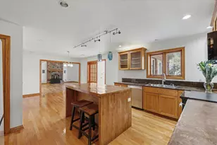 2404 N Nottingham Ct, Champaign, IL 61821 - Photo 16