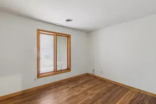 2404 N Nottingham Ct, Champaign, IL 61821 - Photo 32
