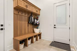 835 S Ashland Ave, La Grange, IL 60525 - Photo 12