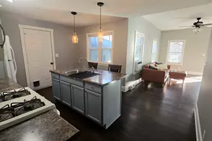 595 W Bridge St, Kankakee, IL 60901 - Photo 8