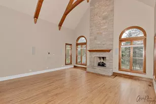 [Address not provided], Crystal Lake, IL 60012 - Photo 14