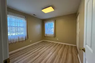 1311 Fall Ct, Wheeling, IL 60090 - Photo 8