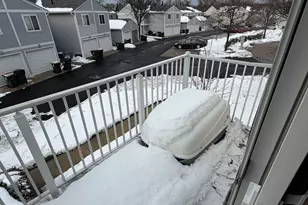 523 Meadow Green Ln, Round Lake Beach, IL 60073 - Photo 18