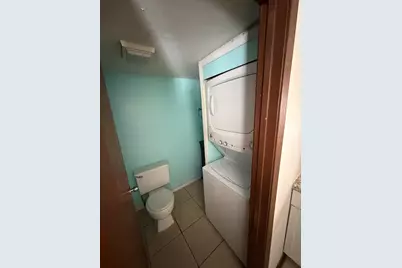 523 Meadow Green Lane, Round Lake Beach, IL 60073 - Photo 8