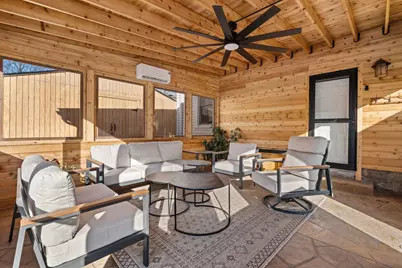 1025 Queen Anne Street, Woodstock, IL 60098 - Photo 16