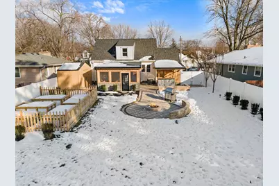 1025 Queen Anne Street, Woodstock, IL 60098 - Photo 24