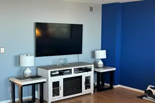 6701 S Crandon Ave, Chicago, IL 60649 - Photo 8