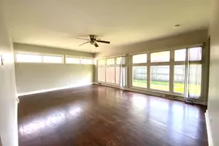 15234 Meadow Ln, Dolton, IL 60419 - Photo 2