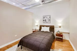 565 W Quincy St, Chicago, IL 60661 - Photo 12