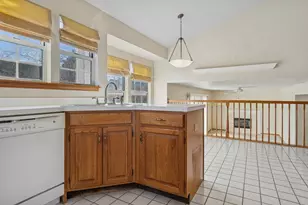 4 Pennsbury Ct, Bolingbrook, IL 60440 - Photo 10