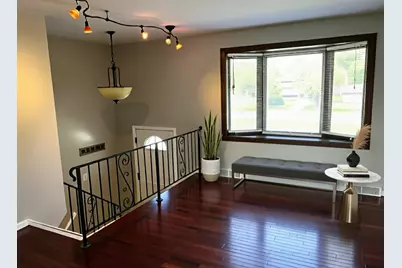 16500 76th Avenue, Tinley Park, IL 60477 - Photo 2