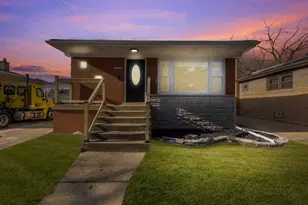 14208 Ingleside Ave, Dolton, IL 60419 - Photo 1