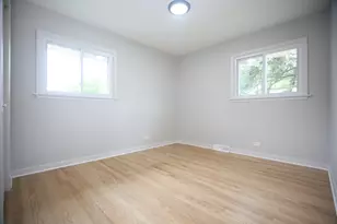 728 N Parker St, Elmhurst, IL 60126 - Photo 12