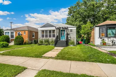 9356 S Richmond Avenue, Evergreen Park, IL 60805 - Photo 2