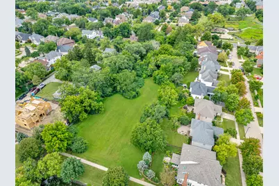 5725 S Wilmette Avenue, Westmont, IL 60559 - Photo 4