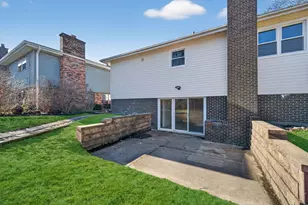 1319 N Chestnut Ave, Arlington Heights, IL 60004 - Photo 32