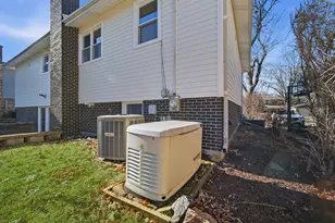 1319 N Chestnut Ave, Arlington Heights, IL 60004 - Photo 38