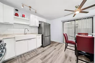 14116 S Hoxie Ave, Burnham, IL 60633 - Photo 8