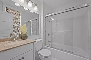 399 E Deerpath Rd, Lake Forest, IL 60045 - Photo 36